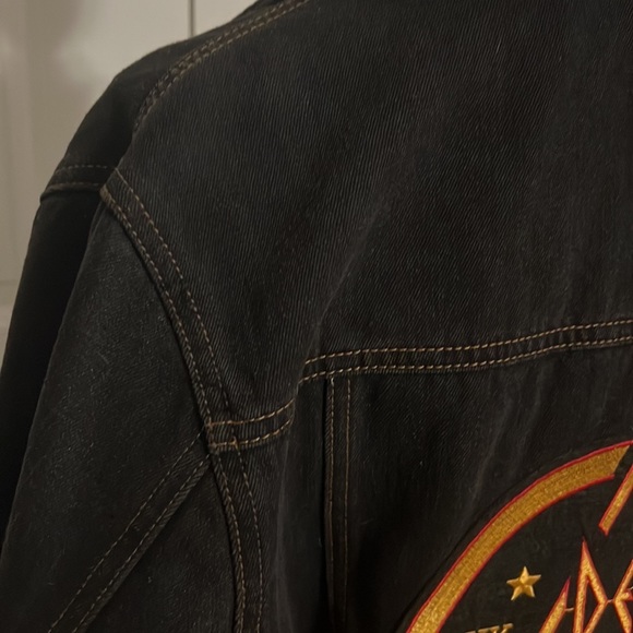 SOLD Def Leppard Black Jean Jacket Unisex - Picture 7 of 11